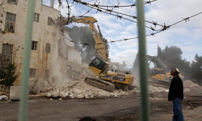 hotel-demolished-moskowit-007.jpg